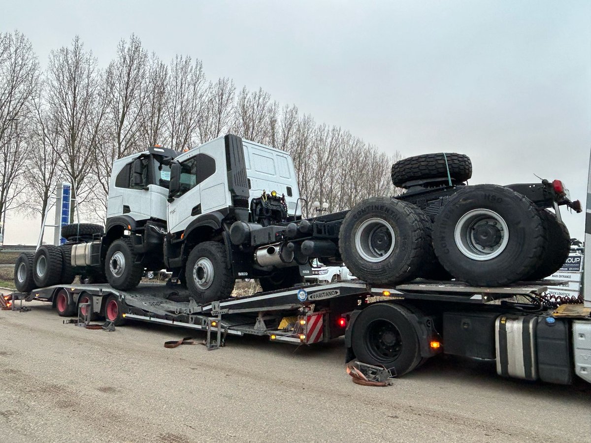 pktrucks's tweet photo. Introducing the latest addition to our fleet: The powerful Iveco T-Way 6x6 Tractor Heads equipped with 14.00R20 tyres, double mounted for maximum traction and durability. Ready to conquer any terrain with unmatched performance and reliability. https://t.co/gGP3cHYRVR