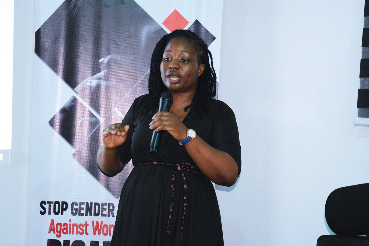 Two beautiful minds, Zipporah Abolarin of @NIGAWD and Olajumoke Omisore of @feladnigeria making presentations during the 2-day Policy Brief development on GBV Coordinating Mechanism and Disability Perspective organized by @DinabiNig with funding from @DisabRightsFund