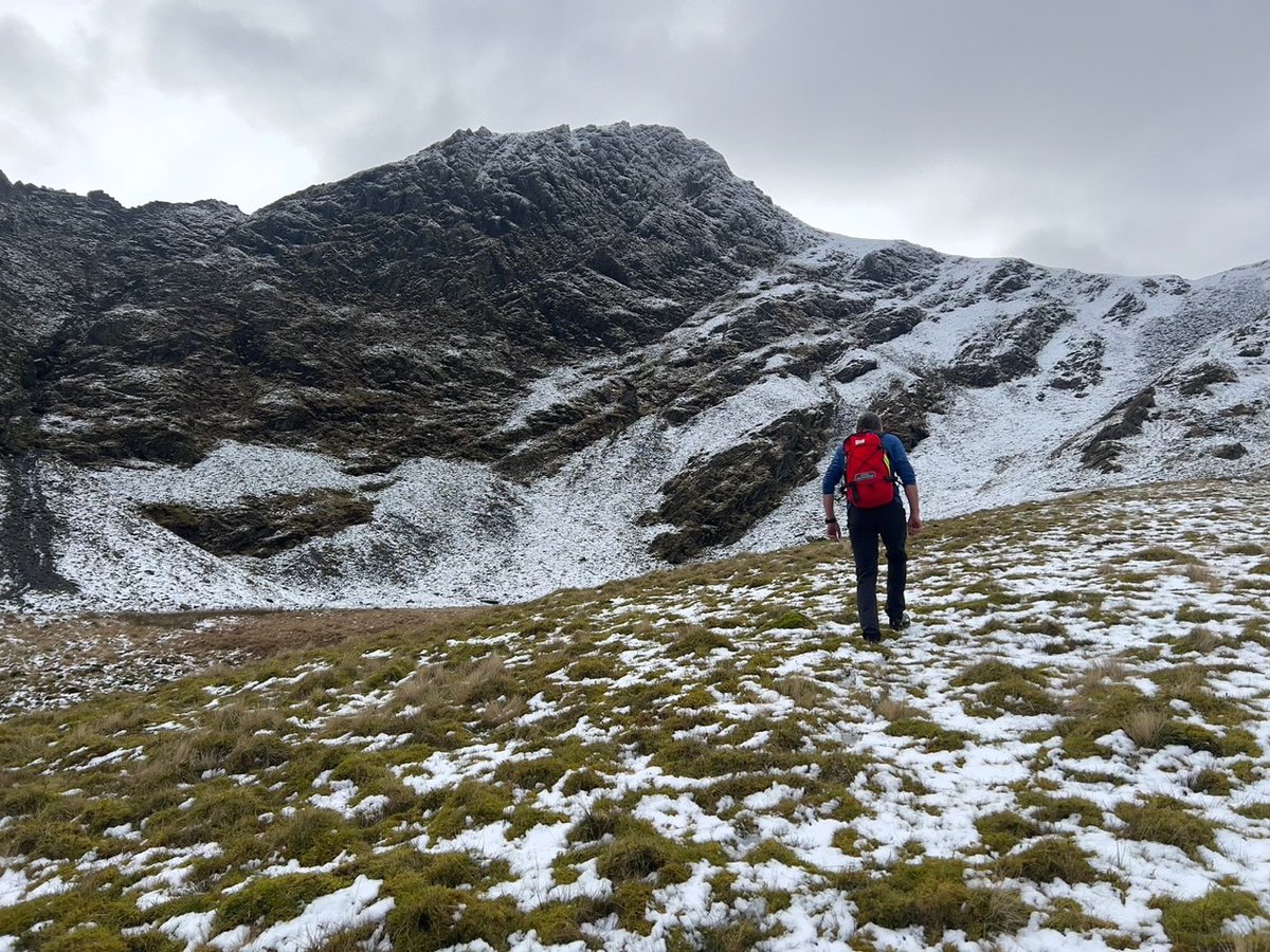 Lake District tragedy as 'well-known' paraglider pilot killed in Blencathra crash

lancs.live/news/cumbria-n…
