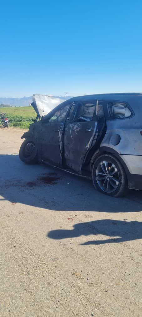 starrcongress's tweet image. Fascist Turkey targeted 3 cars with drones today in the town of Derik in Cizîre canton. 2 of them were bombed at the entrance of Derik and the other near the town of Khana Seri.
What turkey is doing is state terrorism.
#StopTurkishTerrorism