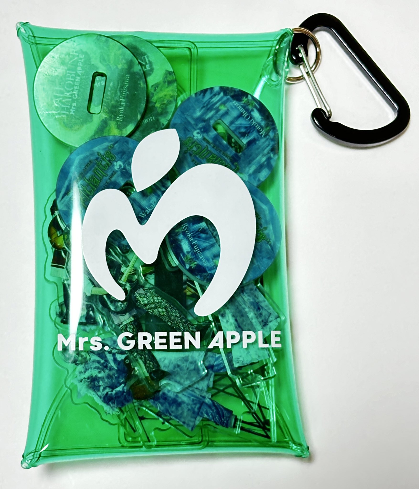 Mrs. GREEN APPLE クリアポーチ