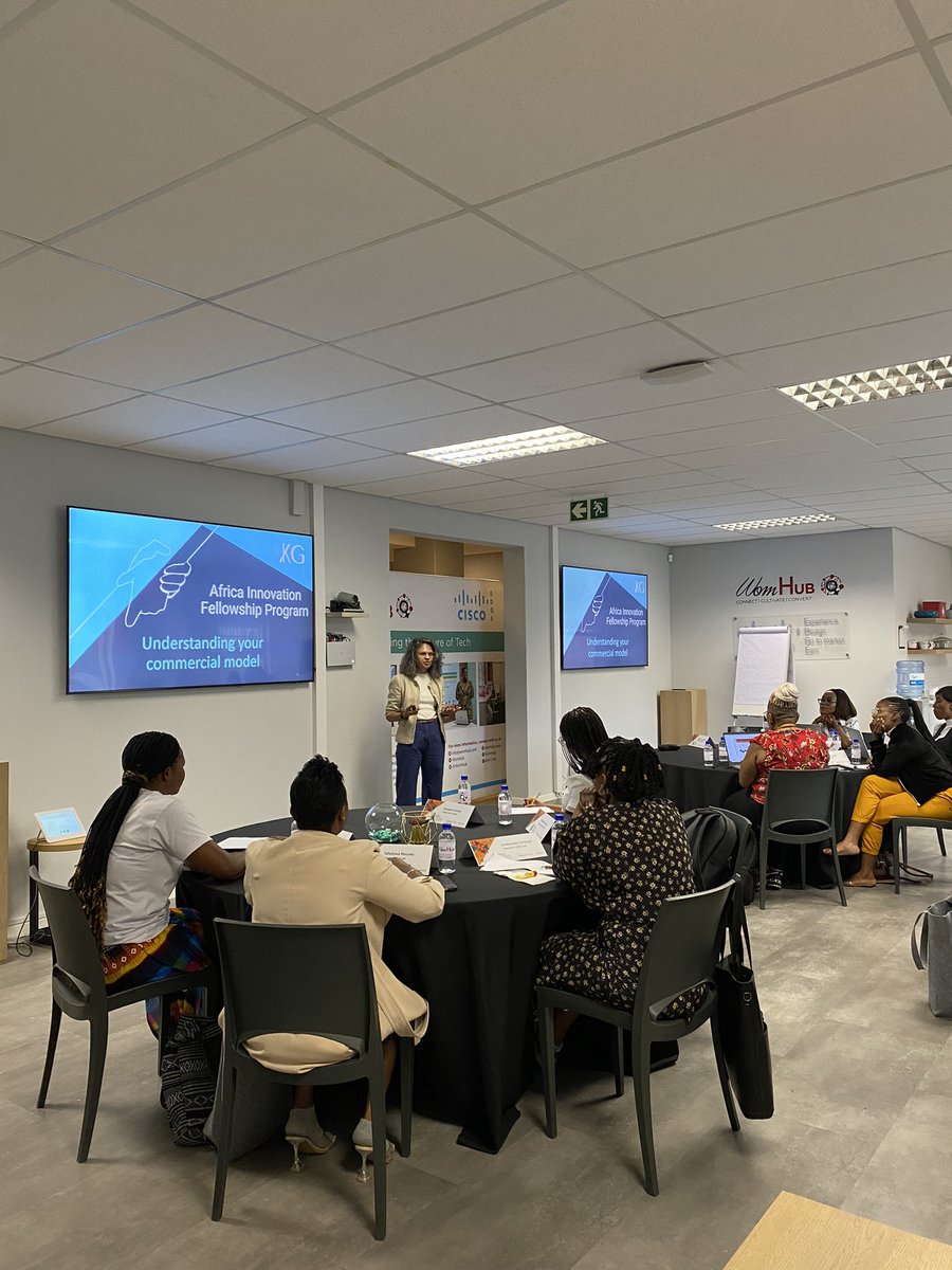 Day 3 at the @womhub @RAEngGlobal Africa Innovation Fellowship bootcamp in Johannesburg. Today’s focus is on revenue models, pricing structures and sales and marketing. “The training is entirely changing how I think about my business” said one founder this morning.