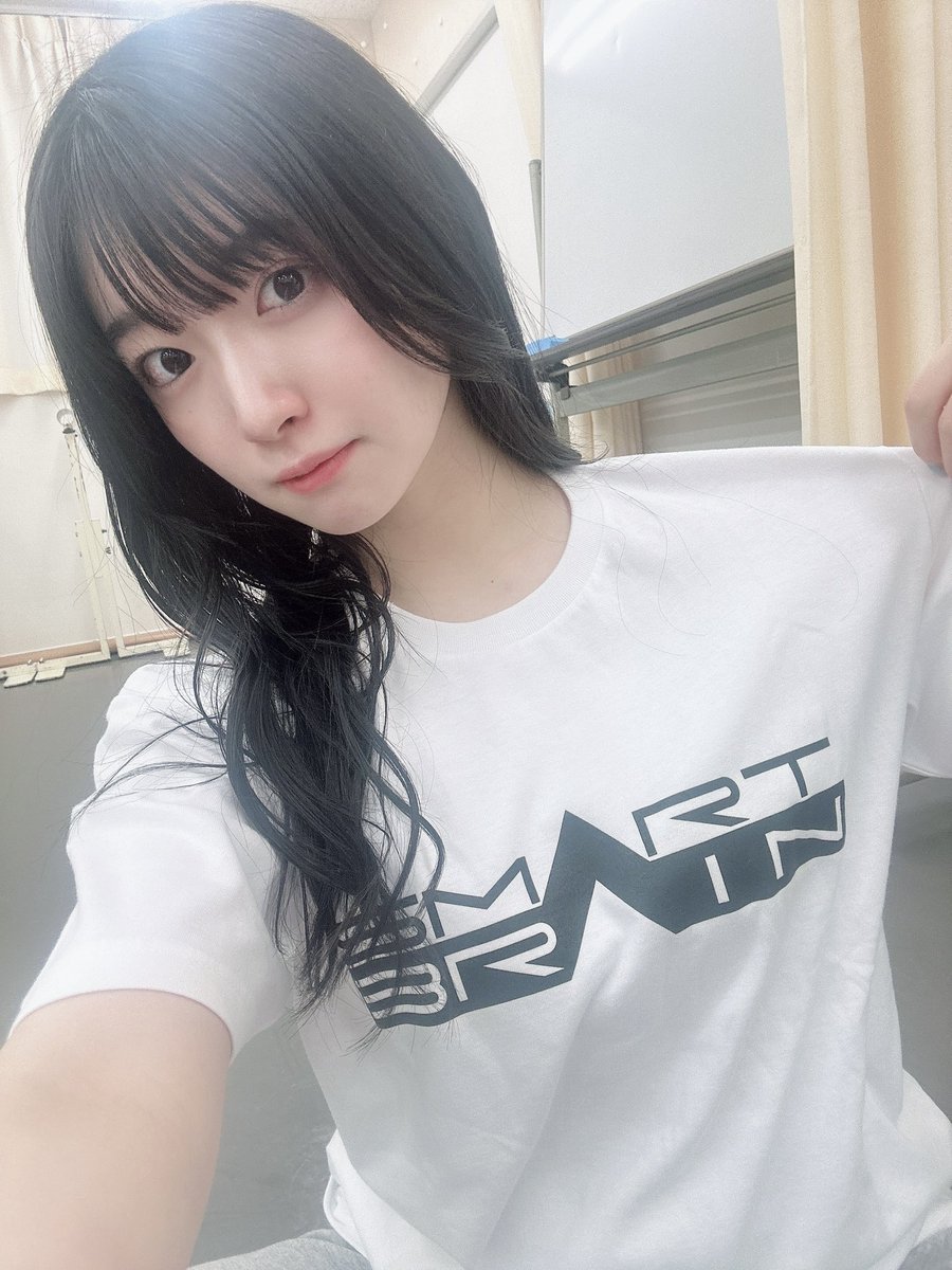 スマートレディなのでスマートブレインの社員しっかりしてます