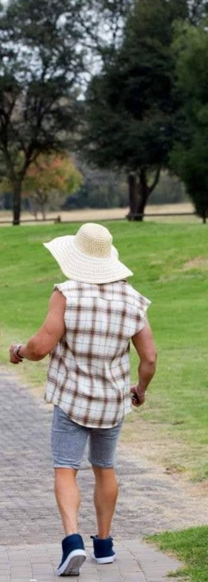 JasonduPreez13's tweet image. Always keep on striving forward.

#Wednesday #Walkwithit