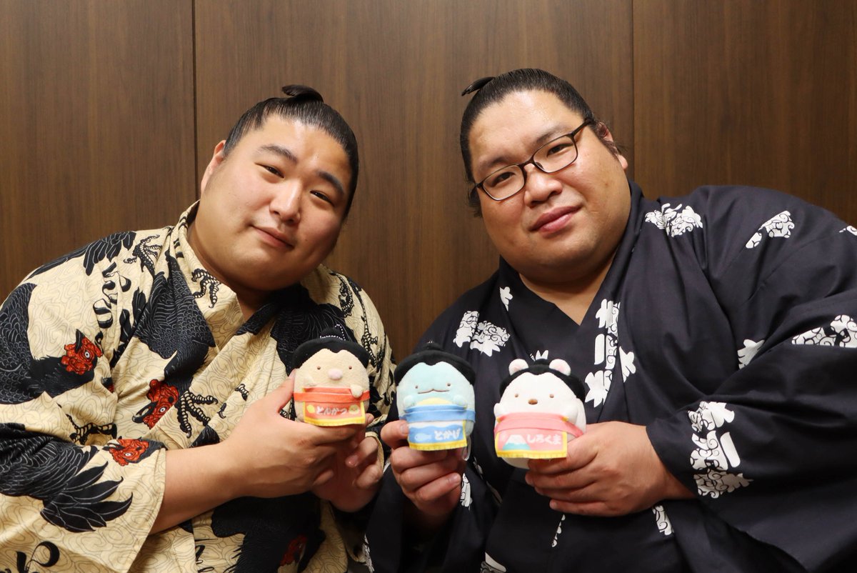 再入荷のおしらせ＞ すみっコぐらし×大相撲の各グッズが再入荷✨ すみ