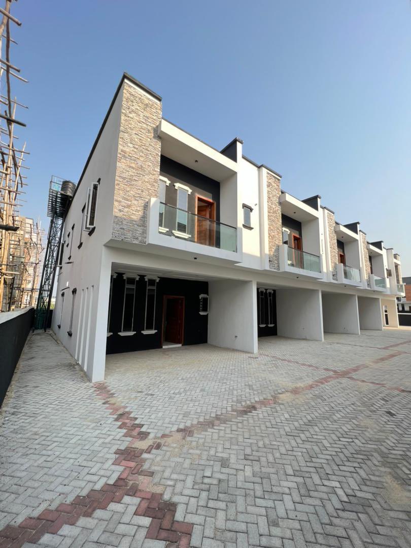 JustKingss's tweet photo. Please help me repost my business 🙏🏾

ONLY TWO UNITS LEFT!!

AFFORDABLE 4 BEDROOM TERRACE DUPLEX AVAILABLE FOR SALE!!

LOCATION: IKOTA LEKKI, LAGOS 
PRICE: 70M

FOR INFO: CALL/WHATSAPP 08020548664 https://t.co/4pctcuXvMP