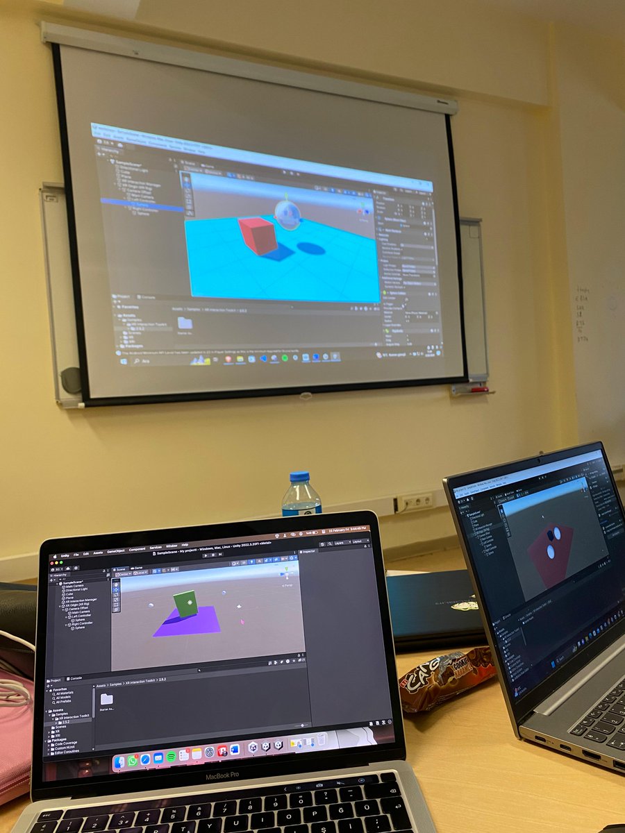 CnvpLab's tweet photo. 🚀 Our lab members Eren Akyürek, Ezgi Kara, and @Irmak_kalkan11 organized a workshop focusing on developing simple VR environments in Unity! Participants learned about Unity's interface, creating terrains&amp;adding features to assets. It was an exciting opportunity for all levels!🎮 https://t.co/A6c1cSoH2t