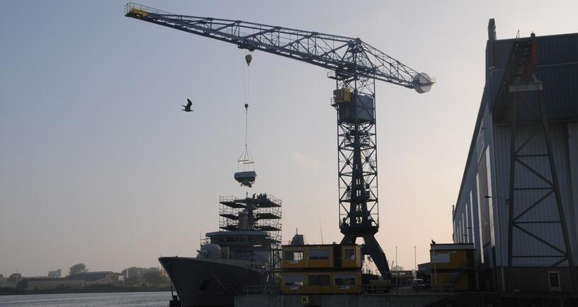 Nieuws | Binnenkort zal besloten worden aan welke partij de bouw van onderzeeërs wordt gegund. De Provincies hebben gezamenlijk in een brief nogmaals aandacht gevraagd voor de impact van deze order op de regionale economie.

➡️zeeland.nl/actueel/provin…