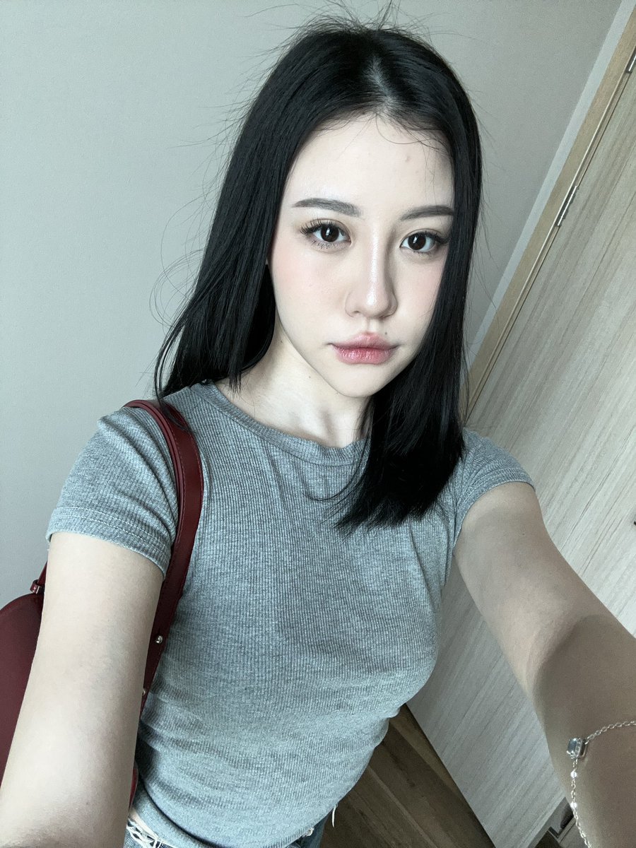 Aurelia V tweet media