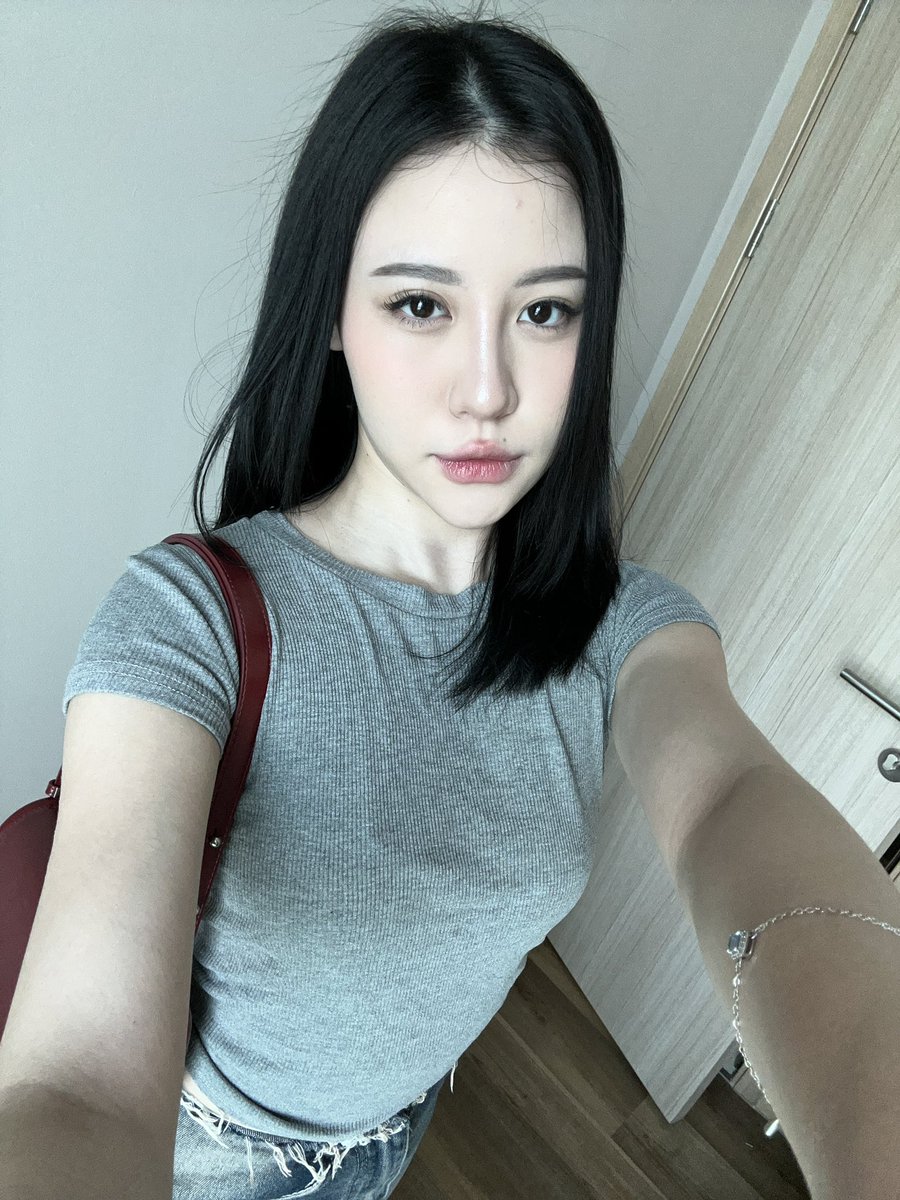 Aurelia V tweet media