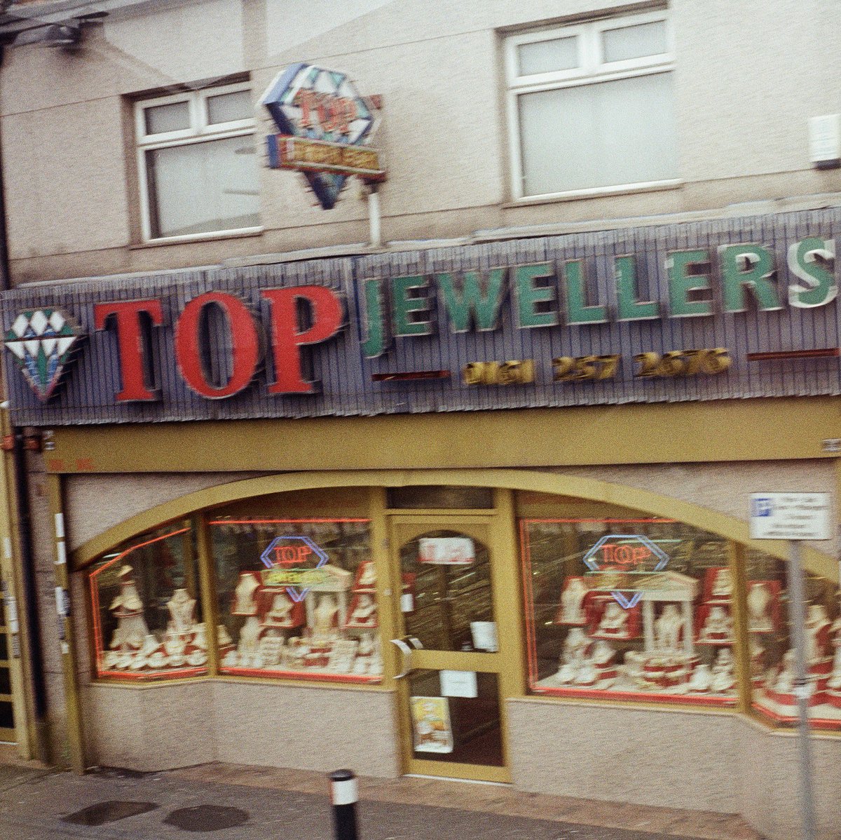 TELL IT LIKE IT IS 

OUT NOW, LINK IN BIO XXXX