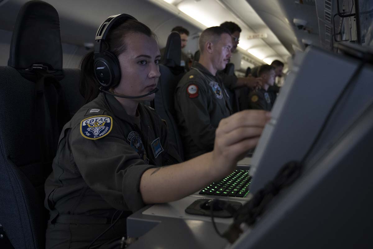 Patrol Squadron FIVE (VP-5) crews, deployed to @US5thFleet, conduct pre-flight operational checks on a Boeing P-8A Poseidon. Camp Lemonnier provides 24/7 airfield operations as part of its world-class support for service members, transiting U.S. assets and 38 tenant commands.