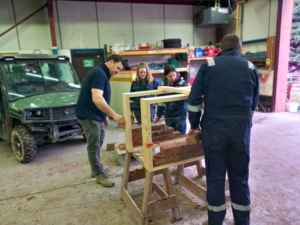 Pave Aways Ltd tweet media