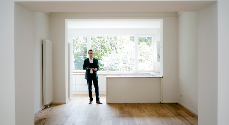 Pdx_Realtor's tweet photo. Why You Want an Agent’s Advice for Your Move https://t.co/y5T64DKXd5 https://t.co/AwVTv9EyDI