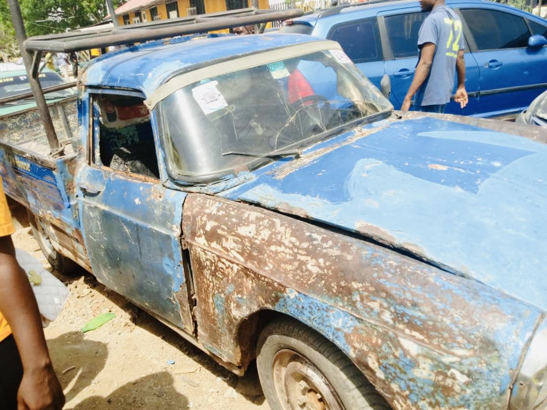 FCT_DRTS's tweet photo. As part of the FCT Administration’s efforts to rid the City of insecurity posed by rickety vehicles, FCT DRTS begins clampdown on rickety vehicles in the Federal Capital.

#FCTDRTS #AbujaVIO #RoadSafety  #TheZebra https://t.co/uNCCztpvhc