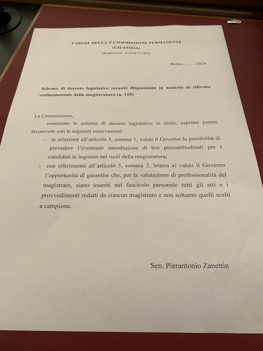 Non è uno scritto di #LicioGelli, né un attacco di #Berlusconi ai #magistrati 'mentalmente disturbati '. É quanto votato oggi da questa Destra in #Senato. Dopo i #manganelli e gli attacchi all'#informazione, arriverà il TSO ai magistrati che contrastano corruzione e malaffare?