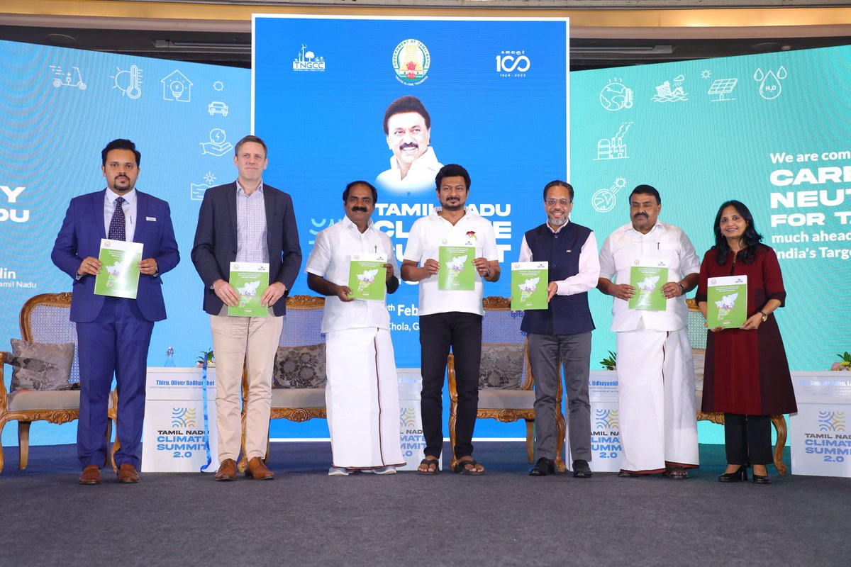 climateactionTN's tweet image. A stellar panel of dignitaries inaugurate the Tamil Nadu Climate Summit 2.0, discussing the importance of collaboration, and the need to take bold steps towards a sustainable future. @Udhaystalin @supriyasahuias 
#TamilNaduClimateSummit2024 #ClimateSummit #ClimateAction