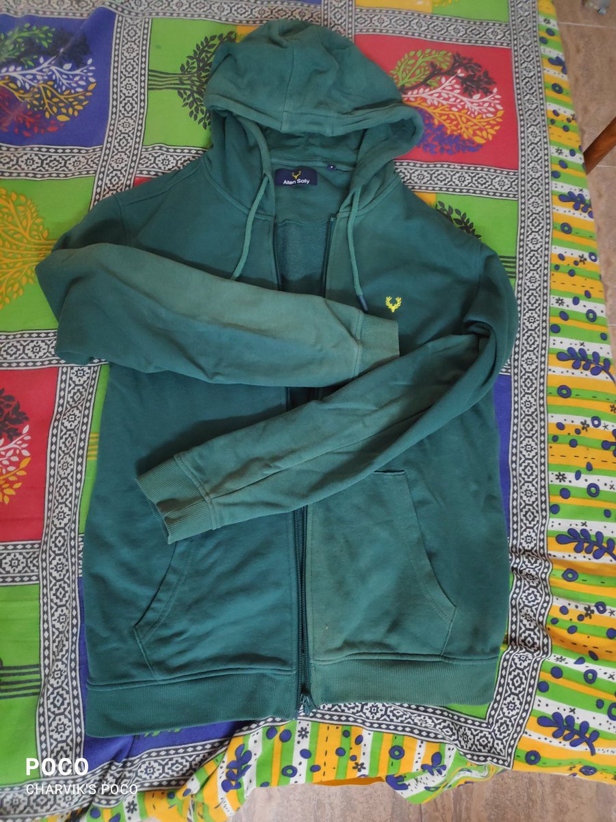GauravBLJ's tweet photo. @allensolly @AdityaBirlaGrp Pathetic product from Allen Solly. Colour faded in just 3.5 months of use. Customer care is taking long to respond. @jagograhakjago @amazonIN https://t.co/YPO2rOhaJm