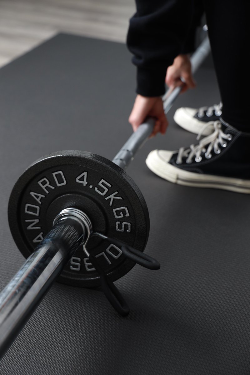 FlybirdFit's tweet photo. 🏋️♂️Spring into strength with the soaring power of the #Flybird Soaring Falcon Multi-Purpose Barbell and Olympic Weight Plates!🦅Drop an emoji below and let's embrace the energy of Spring together #gym #fullbodyworkout #workout #fit #homegym #exercis #loseweightfast #weightloss https://t.co/k9EqEfcPFJ