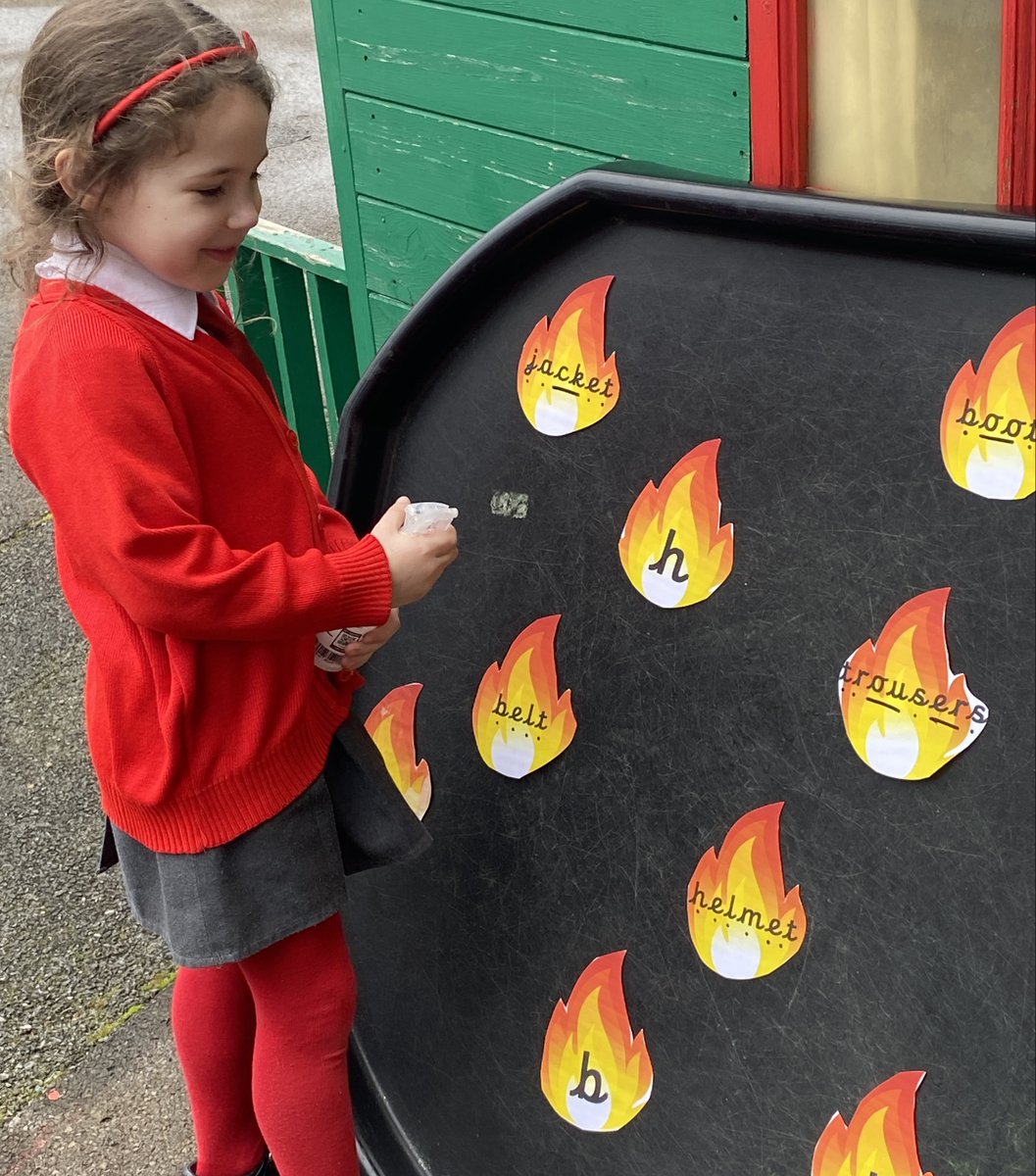 RougemontSchool's tweet image. Reception love taking their learning outdoors particularly for their phonics work. We’ve had so much fun with our activities by spraying out the fire, and using a hopscotch to consolidate our sounds and blending!
#RougemontReady
#ASchoolForLife