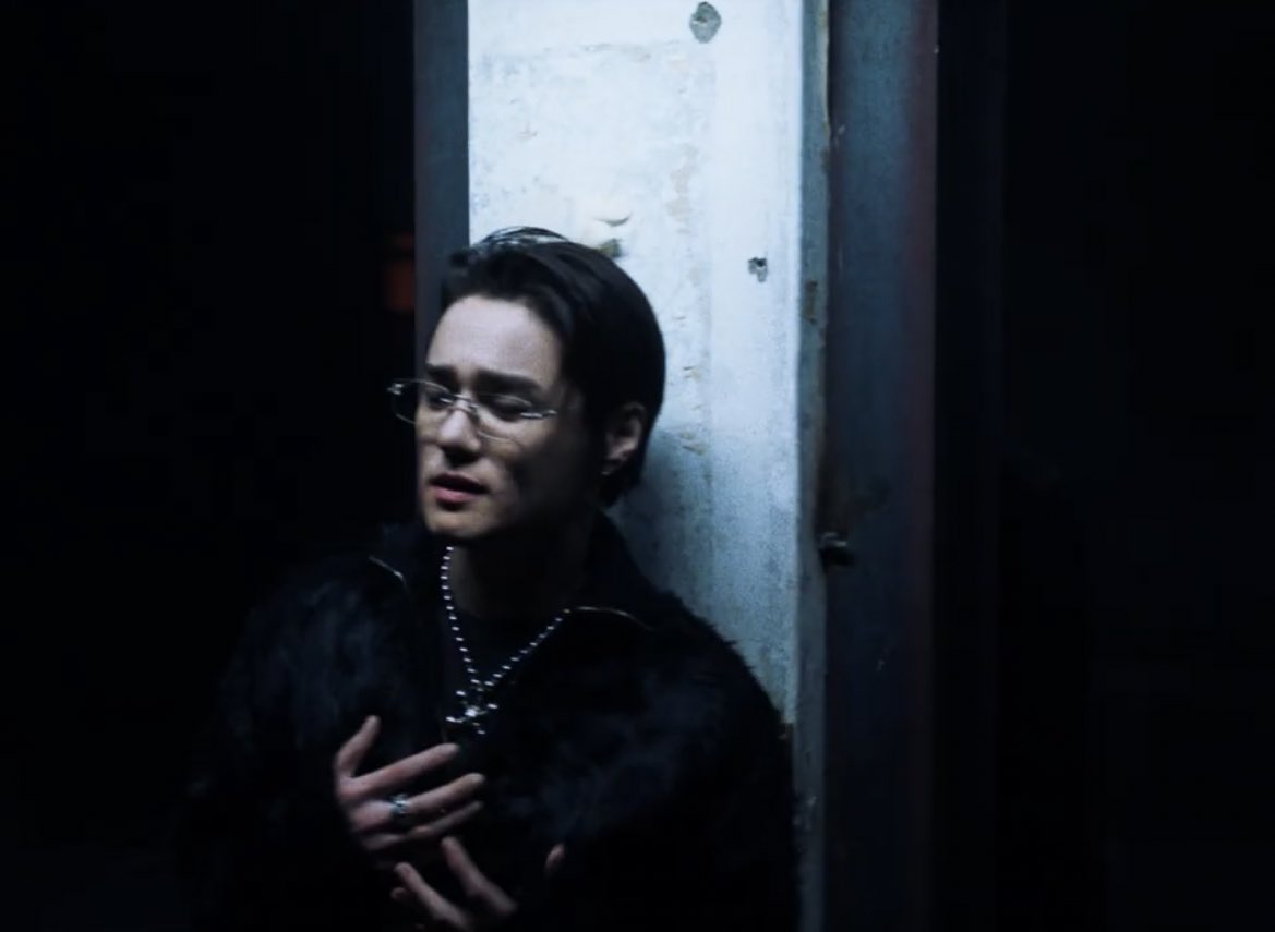 this dean look yes pls