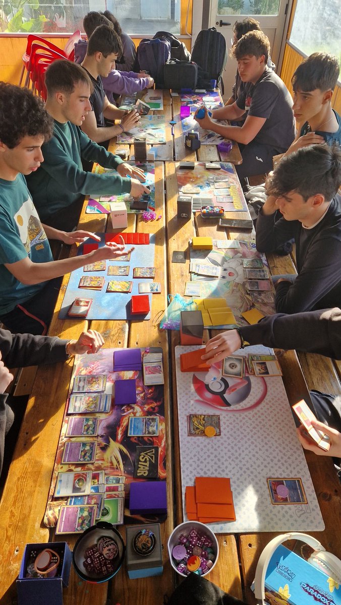 PathToTheWin's tweet image. This monday PTTW organized its first tournament, with 11 people, this were the top 3 decks from 1° @alestacansado 2° @tejerillo_  &amp;amp; 3° Samuel Domínguez  GG'S and thanks to everyone for coming