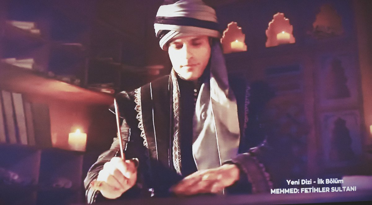 Mehmed'e "kurşun kalem" iyi yakışmış!