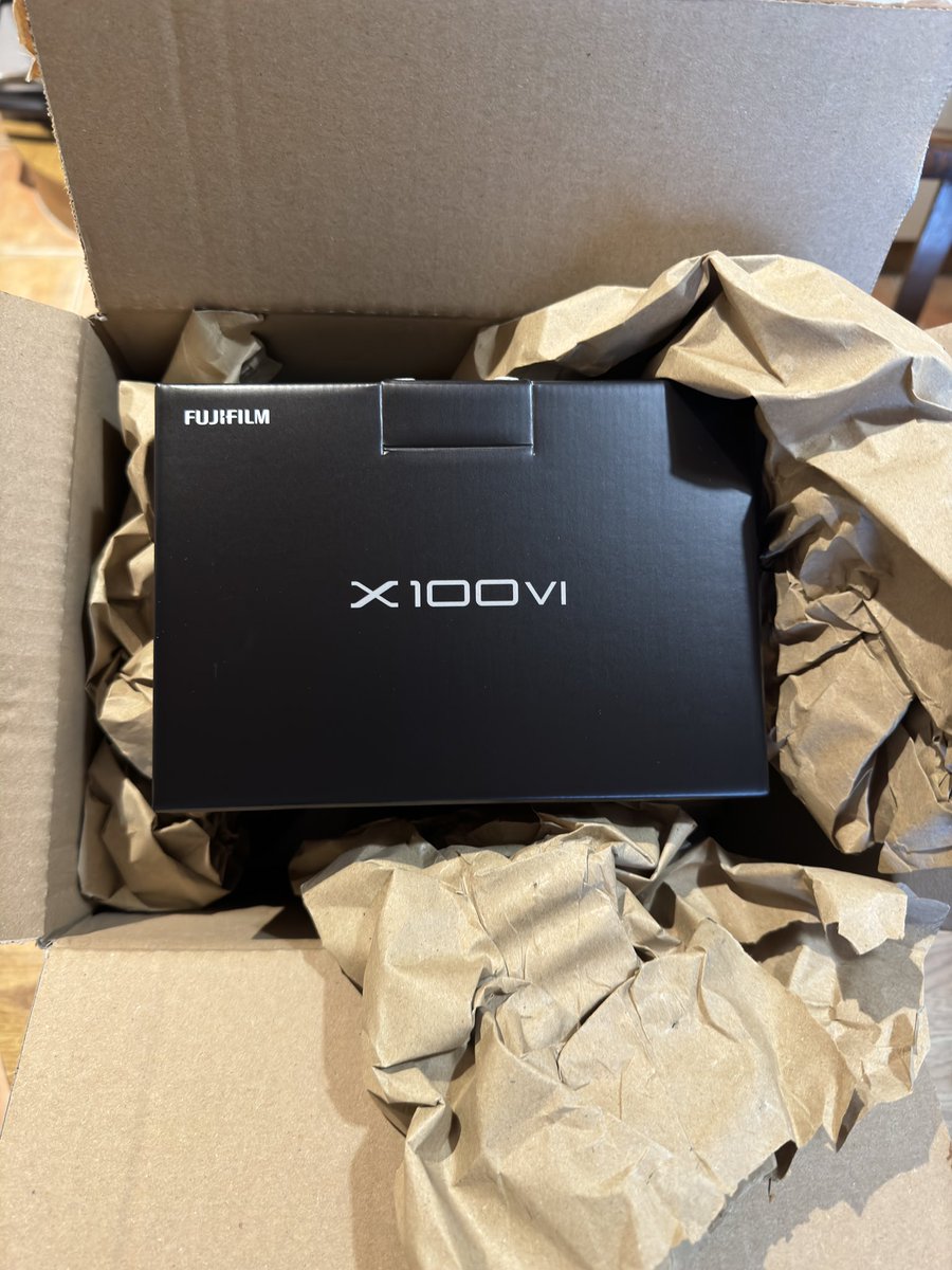 Well… it’s arrived! <a href="/FujifilmUK/">FUJIFILM UK & Ireland</a> #x100vi