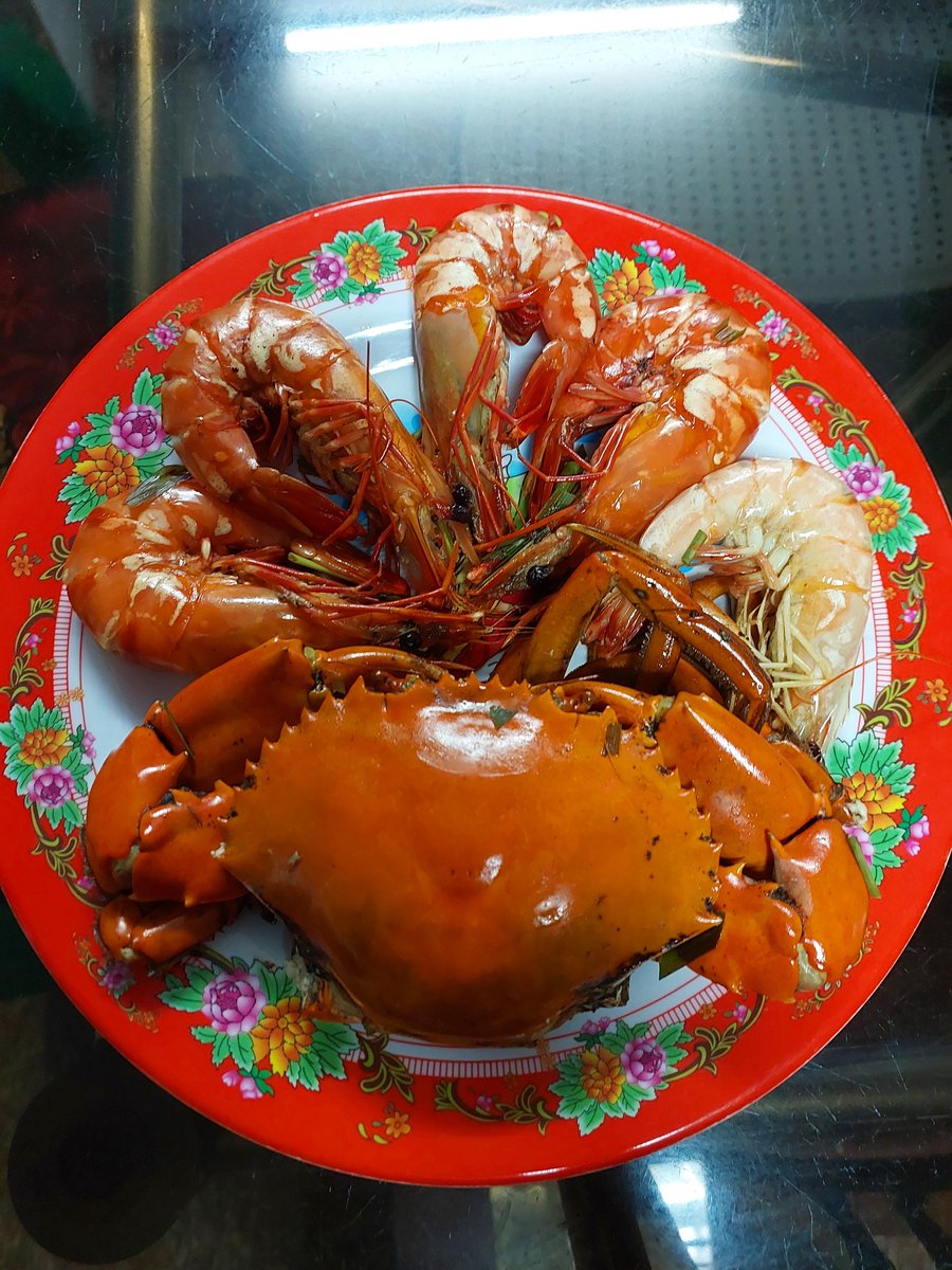 comngon247's tweet photo. Hạnh phúc 
Không phải là 1 cái gì đó để TÌM, 
Mà là 1 thứ gì đó để CẢM.
^^ăn chiều nha cả nhà https://t.co/umdNMPclnY