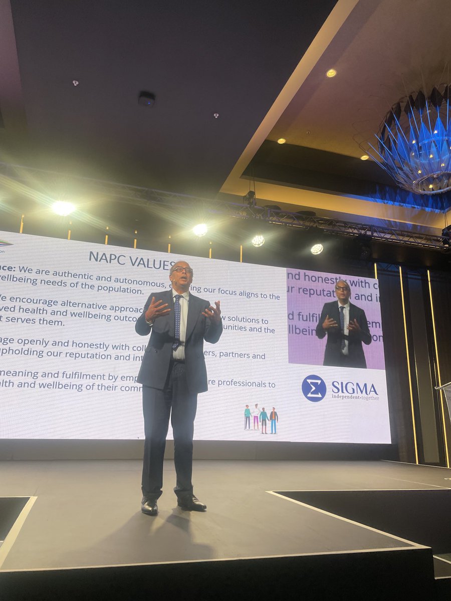 PharMag_Richard's tweet photo. @ashsoni0607 with 1 take-home message for delegates: "Remember how to collaborate and find someone to do it with"…. Interesting on collaborative national contracts: can’t see ever happening #sigmasa https://t.co/yvvPGiDBC2
