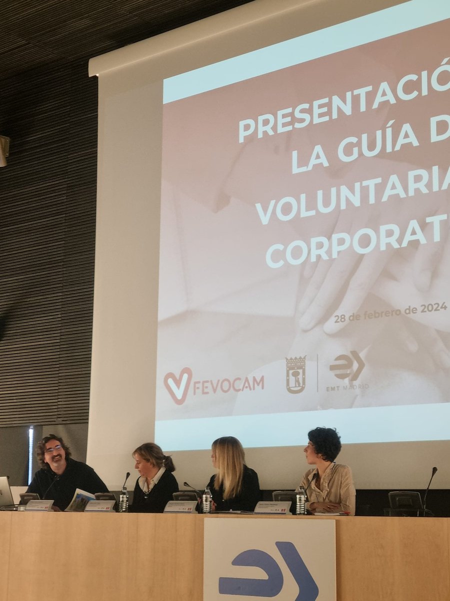 Hablamos de 'Experiencias de #VoluntariadoCorporativo' en la Presentación de la Guía de Voluntariado Corporativo de @FEVOCAM . Gracias a @paz_mensajeros @ftomillo @iberdrola #evento #voluntariadocorporativo #fevocam #hazvoluntariado