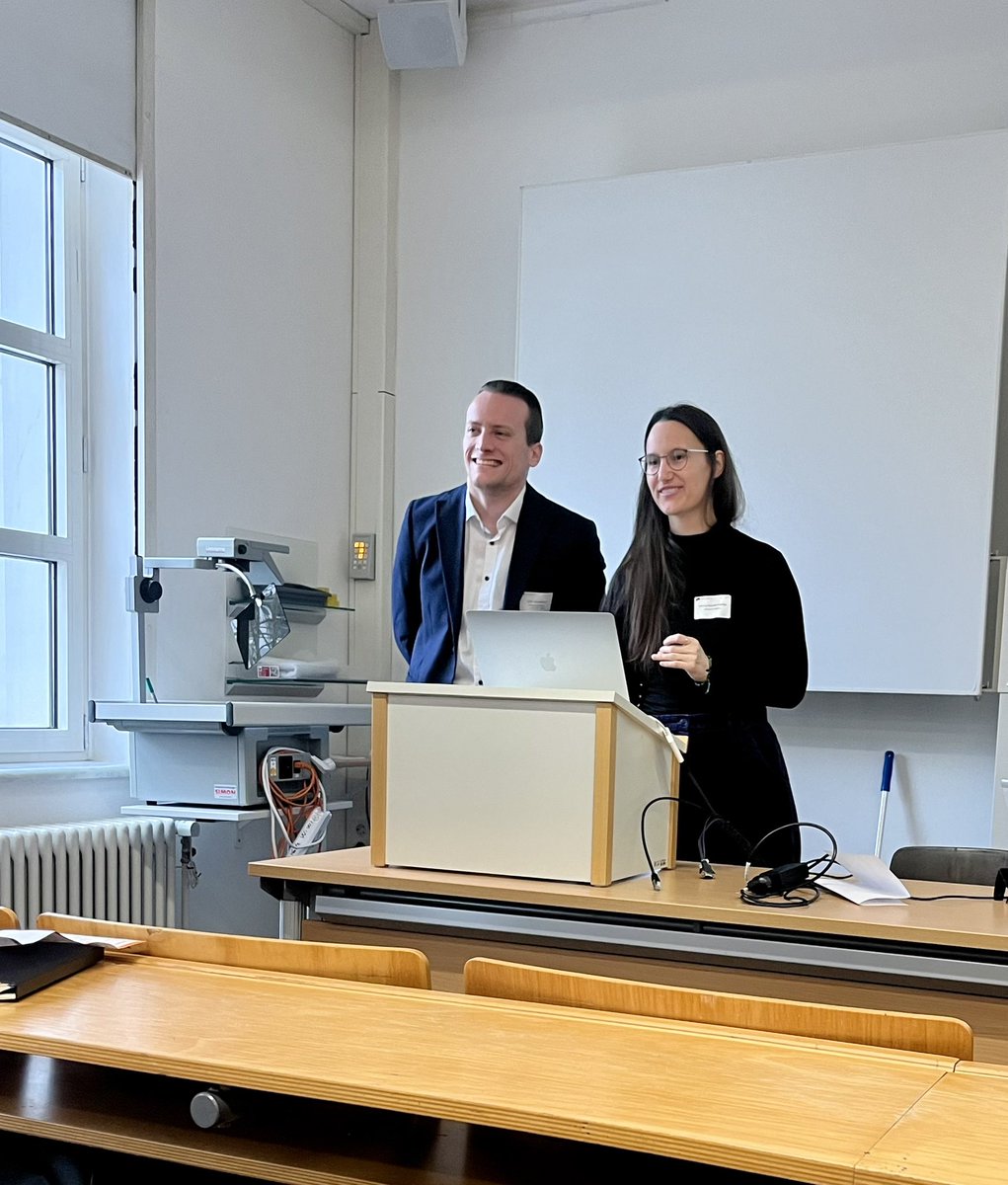 Unser Spitzenteam für Passau: Henny Sluyter-Gäthje und @LucaGiovannini_ stellen ihre Dissertationsprojekte <a href="/DHdKonferenz/">DHd2024</a> vor. 💪 #DHd2024