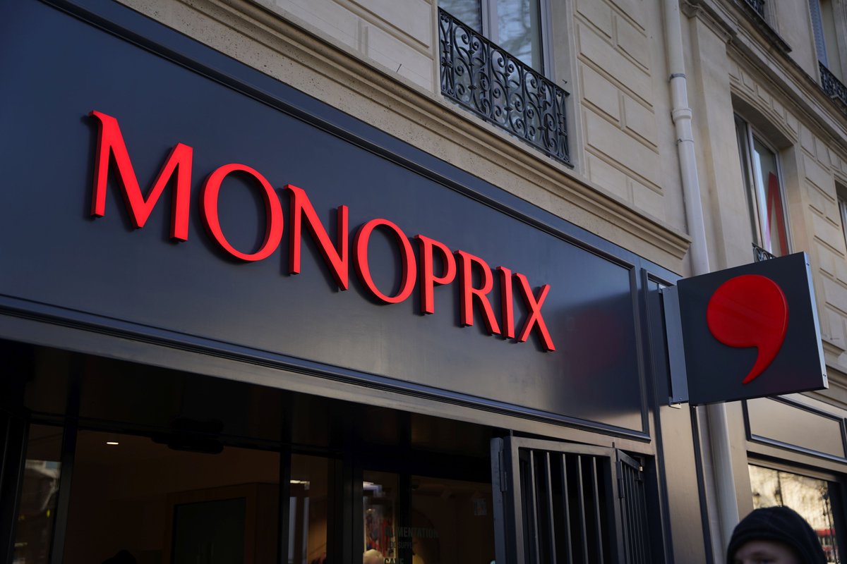 La chute est vertigineuse. <a href="/Groupe_Casino/">Groupe Casino</a>  est passé de 33,6… à 8,9Mds€ de CA en 2023.
lineaires.com/la-distributio…