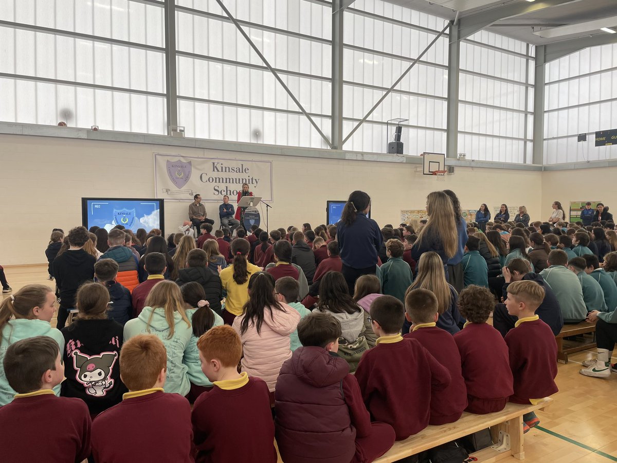 Our COP event has just began, we have over 300 students from local primary schools here with us today! Exciting day ahead! ♻️ @KinsaleComSch @KCS_Global