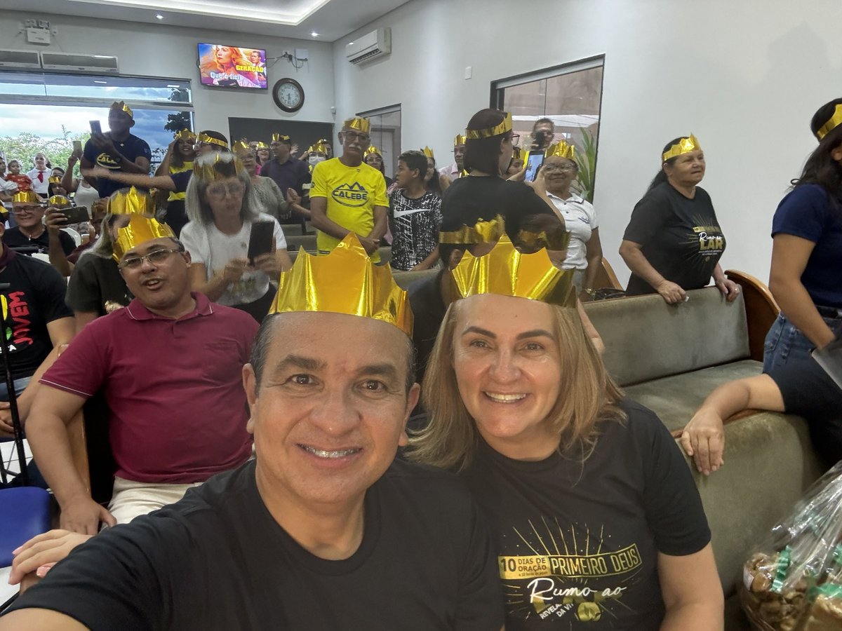 #10diasdeoração 

“Sem oração, ninguém está livre de perigo nem por um dia ou uma hora sequer.” 

     By <a href="/ellenwhite/">Ellen White</a>, GC, 442

Exaltado Seja Deus🙌🏻

Sábado lindo na Igreja do Cruzeiro em Campina Grande-PB. Na liderança de <a href="/EltonW7/">Elton Wagner 👣</a> #proezas🛐