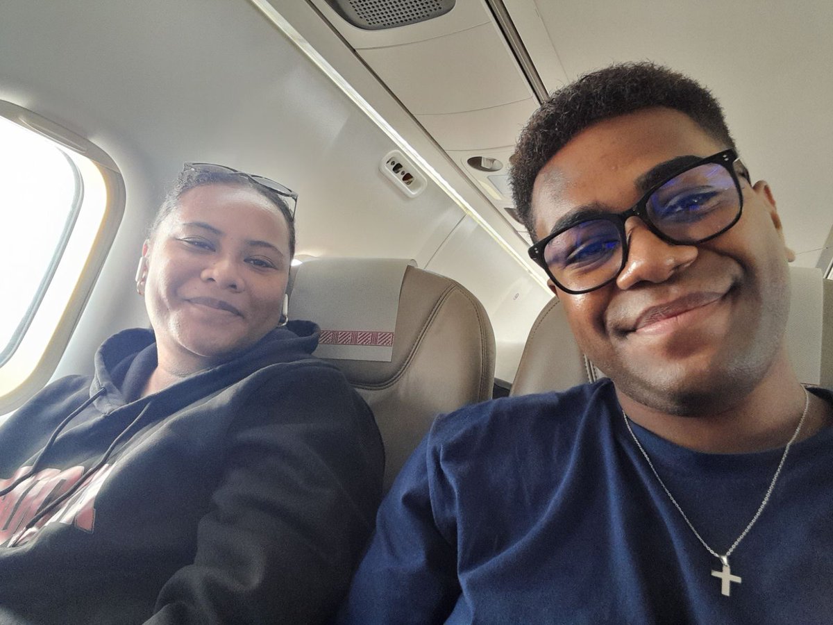 "Halo &amp; Bula" from  the Integrity Staff - Ms. Grace Konrote &amp; Sikeli Naketeca who are attending the 2nd Regional Pacific Youth Forum on #anticorruption in Vanuatu.

We wish them the best in the upcoming days and applaud their hard-work &amp; efforts!