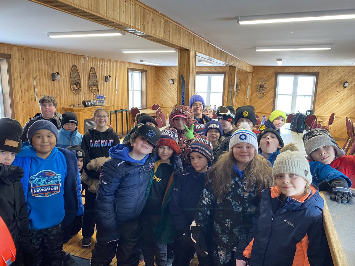 More snowshoe fun! This was certainly  a memorable adventure 😊🌲❄️ <a href="/AdmiralsAcad_NL/">Admiral’s Academy Navigators 🏳️‍🌈</a>
