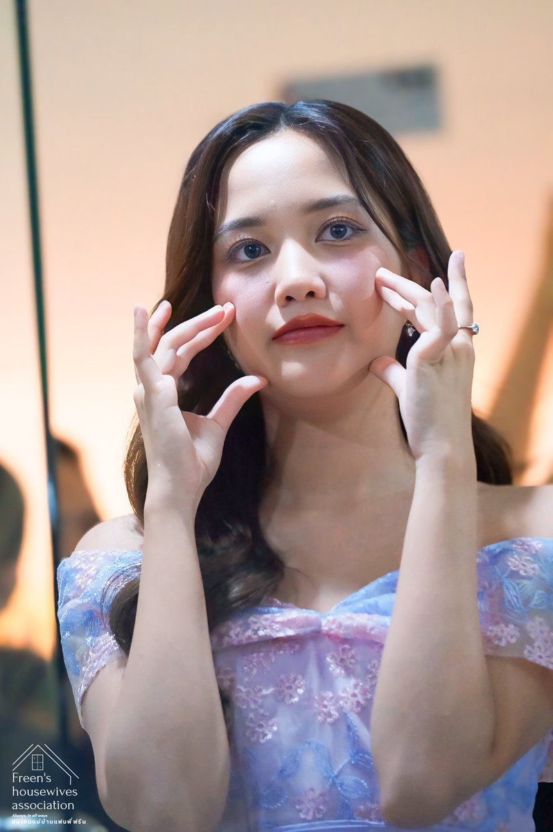 freenhousewives's tweet photo. หัวใจก็เหมือนเชอร์รี่ เพราะมันเป็นรูปหัวใจ

FREENBECKY NO.1 THAI GL
MOC IDF THE LOYAL PIN
#MOCxIDF
#srchafreen https://t.co/REOAhXfU2t