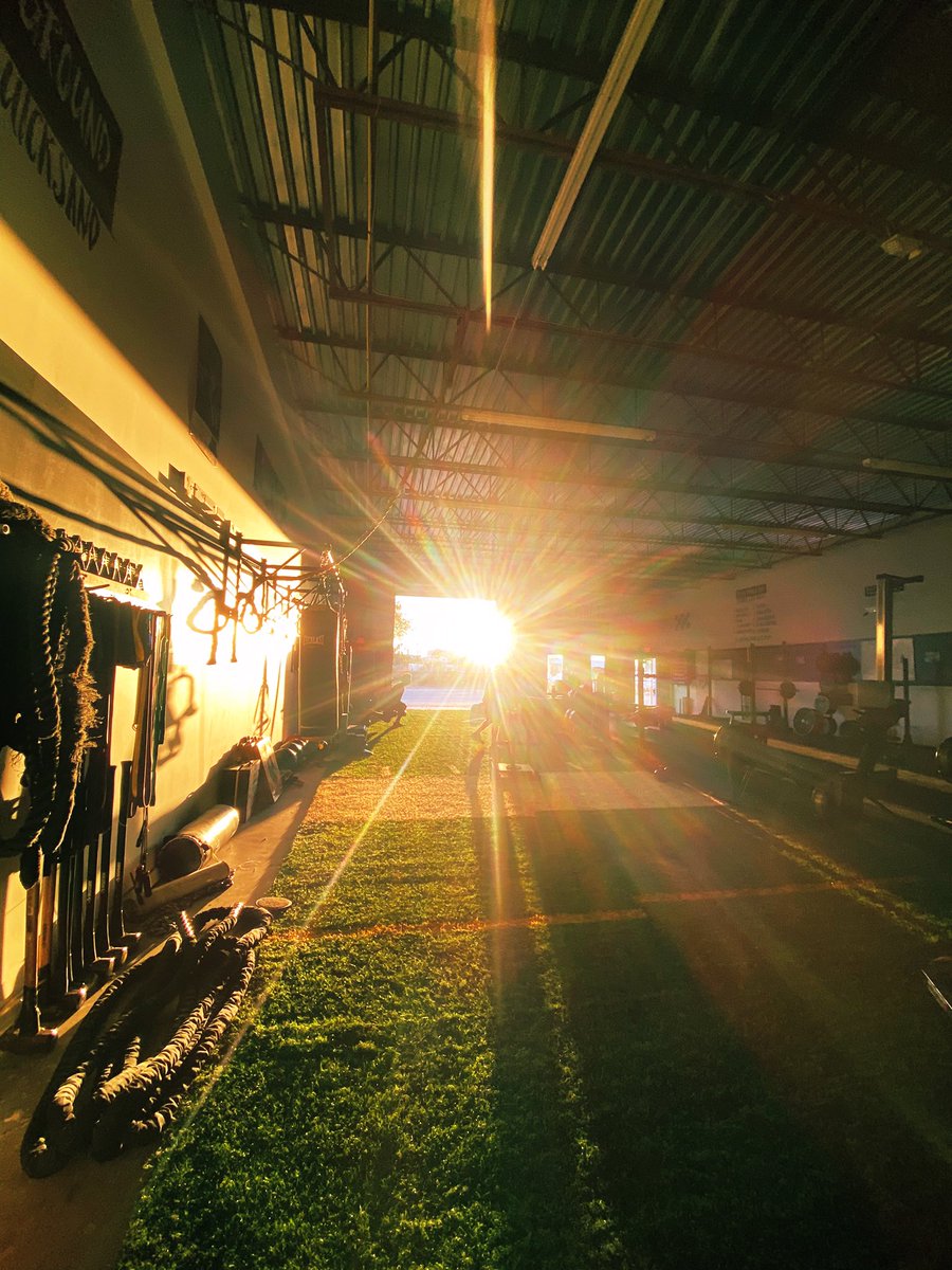 WeStrong StPetersburg tweet media