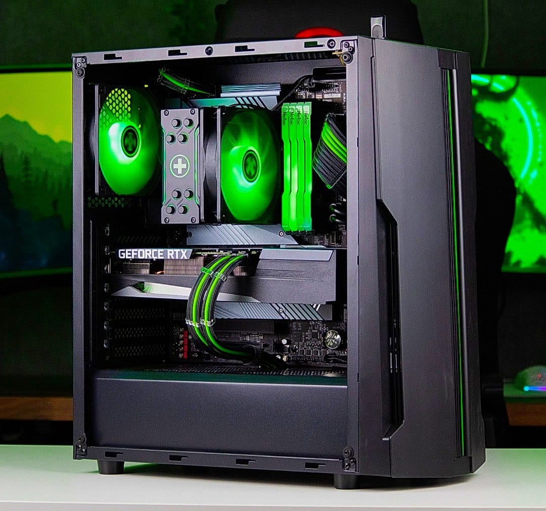 Check out this custom PC with Xilence hardware for maximum RGB performance! 🎉

The case, CPU cooler and fans have been carefully selected to create stunning lighting! 💚

Which RGB lighting do you use most often in your PC? 🙂

#xilence #pc #RGB