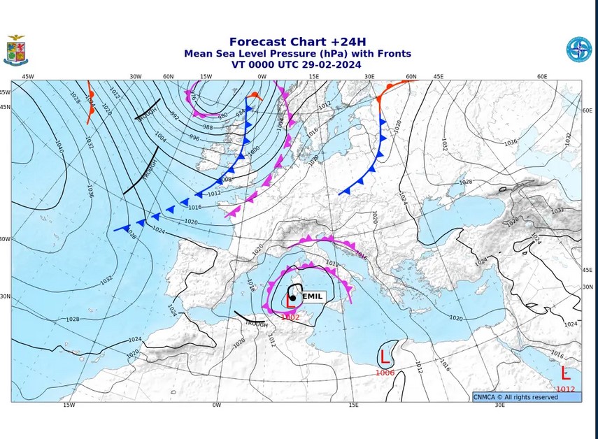 KolydasT's tweet image. Με νεότερη ανανέωση των προγνωστικών χαρτών από το Group της Κεντρικής Μεσογείου από την #Eumetnet το χαμηλό στη Κεντρική Μεσόγειο αλλάζει όνομα και από #Dorothea γίνεται #Emil, το οποίο όμως παράλληλα εξασθενεί.
@EMY_HNMS @GSCP_GR