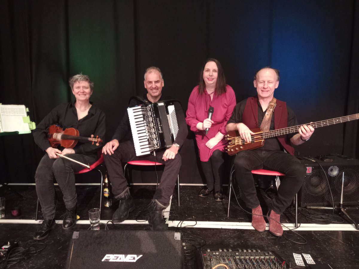 Another night playing for the wonderful @scotsmusicgroup dancers at @StBridesCentre #ceilidh #ceilidhdancing #Edinburgh