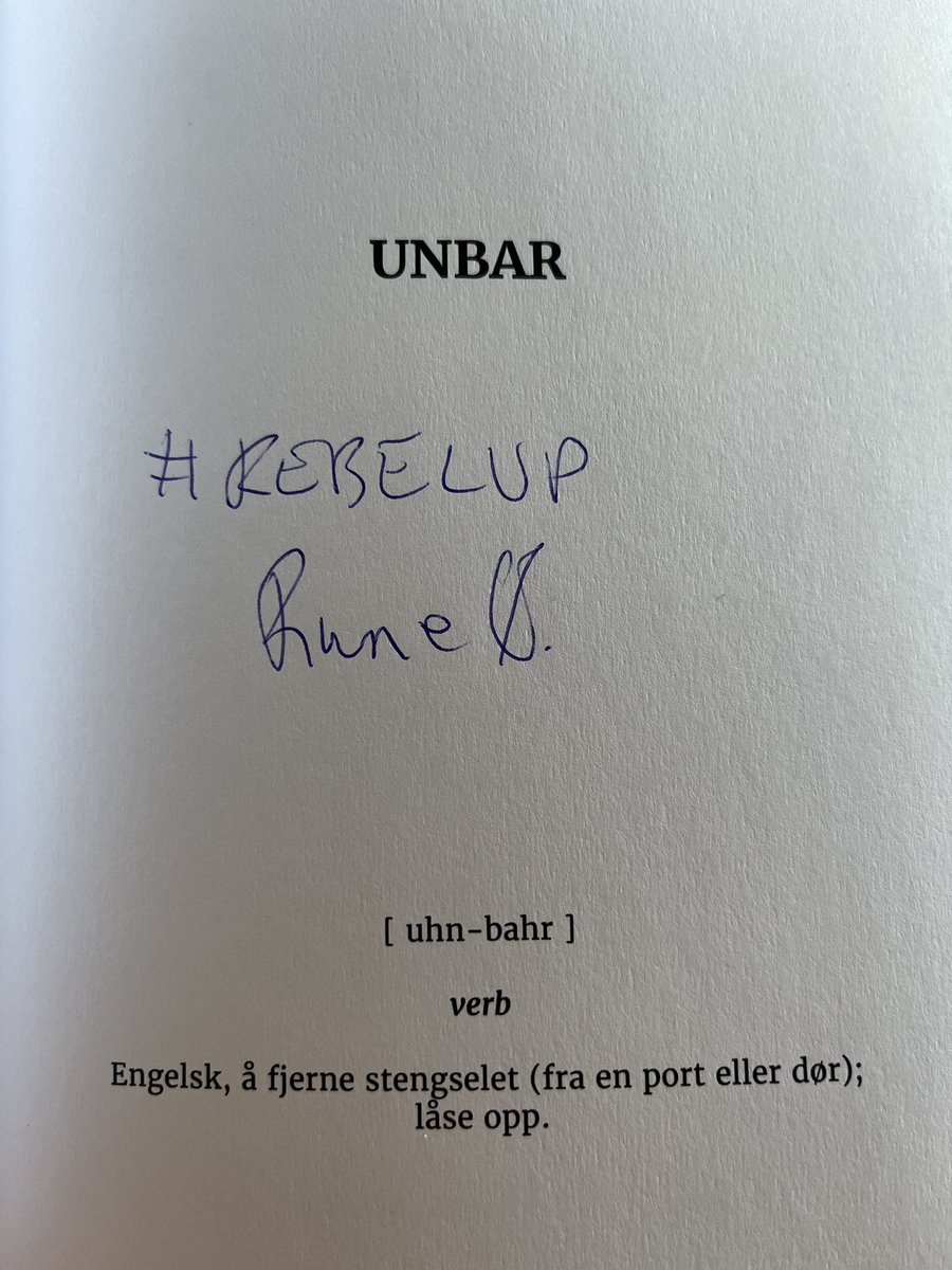 GALEVIG's tweet photo. #rebelup 💪 @enur72 https://t.co/Puw7AkcDgv