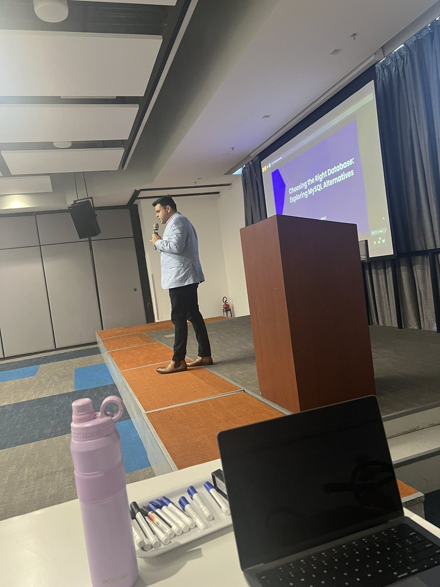 PrachiRay2's tweet image. 🚀 Our TiDB meet-up is LIVE! 🎉
Database Community participate in the world of distributed databases with our expert speakers and networking sessions. #TiDB #DistributedDatabases #MeetUp 📸✨#TiDB PingCAP
