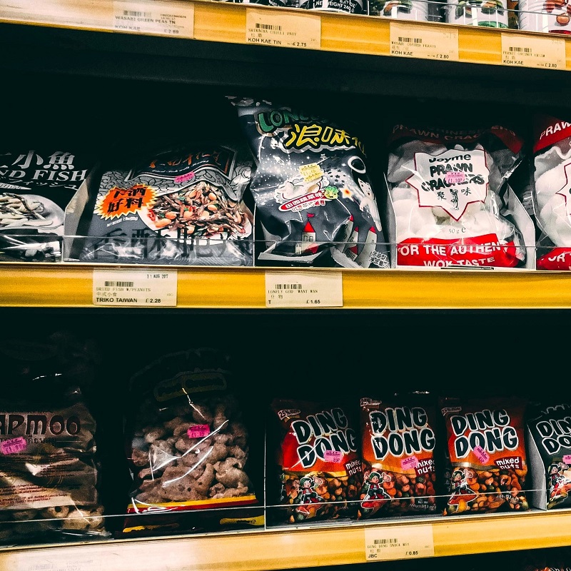 FoodIng1st's tweet image. Chinese F&amp;amp;B businesses brace for new regulations governing #prepackaged products

@Nestlepro #foodandbeverage #innovation #foodnews

Read more here 👉foodingredientsfirst.com/news/chinese-f…