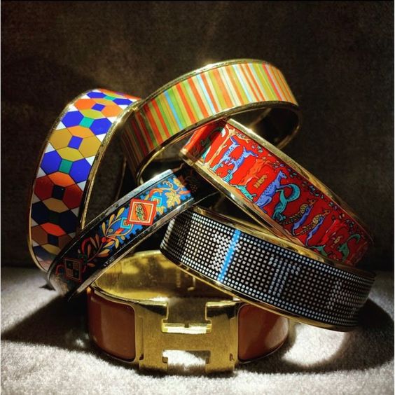 OnlyAuthentics's tweet image. Check out our Jewelry collection - onlyauthentics.com/collections/je…
.
.

#palmbeach
#aspen 
#onlyauthentics
#HermesHandbags
#HermesBirkin
#HermesKelly
#HermesAddict
#HermesLover
#HermesBag
#Chanel
#ChanelHandbags
#ChanelBoyBag
#ChanelJumbo
#ChanelMini
#ChanelAddict
#ChanelLover