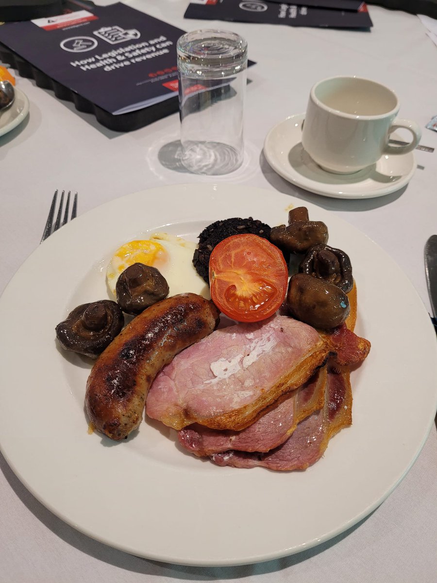 FenFarmPestCtrl's tweet image. Nice day out with our pest technicians to get some up to date training and of course a lovely breakfast.
@Killgerm 
@BASIS_PROMPT 
#CPD
#Training 
#basispoints
#pestcontrol
#CRRU