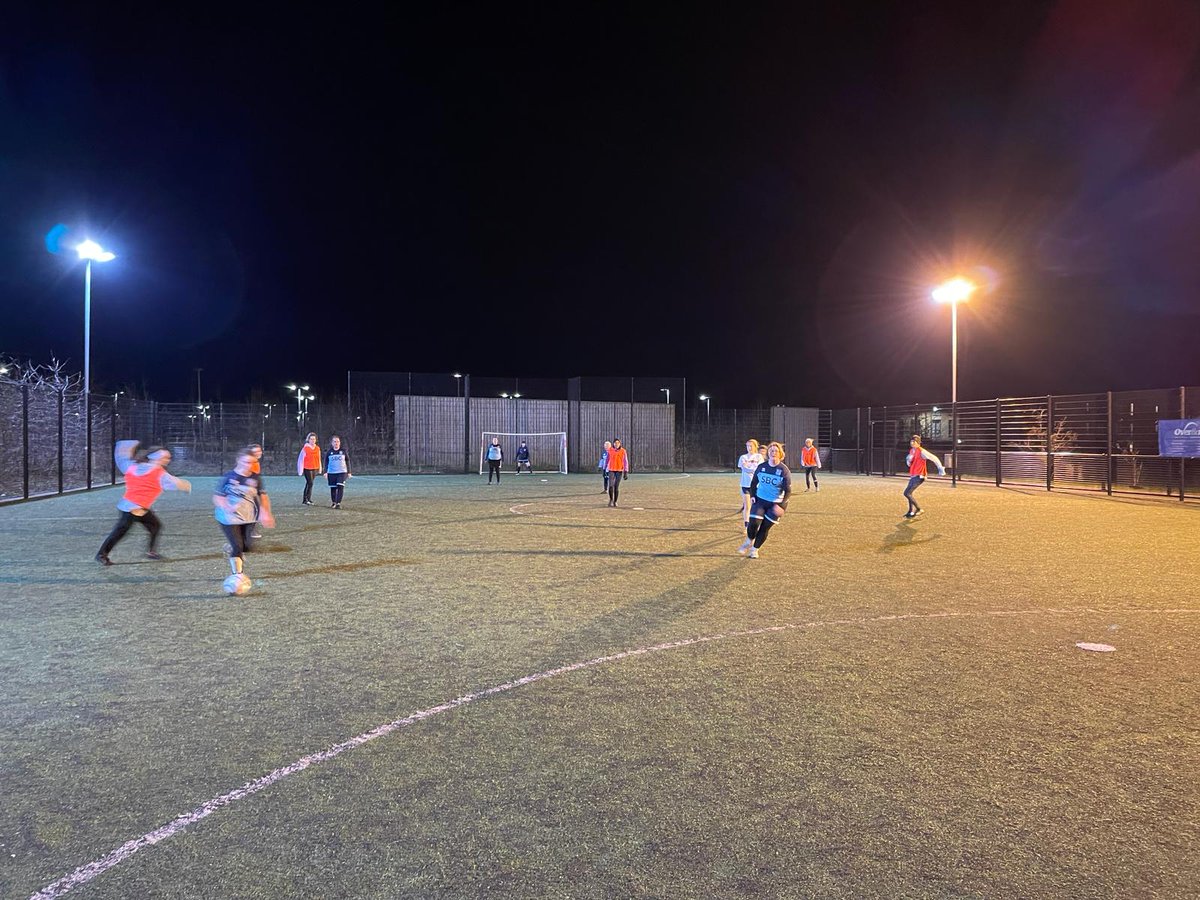 Thanks to Over &amp; In ladies social group for inviting our ladies recreational team over to Trumpington last night. 

You were great hosts (tea and biscuits always appreciated!), and we really enjoyed our round robin of matches.

Look forward to getting together again soon.