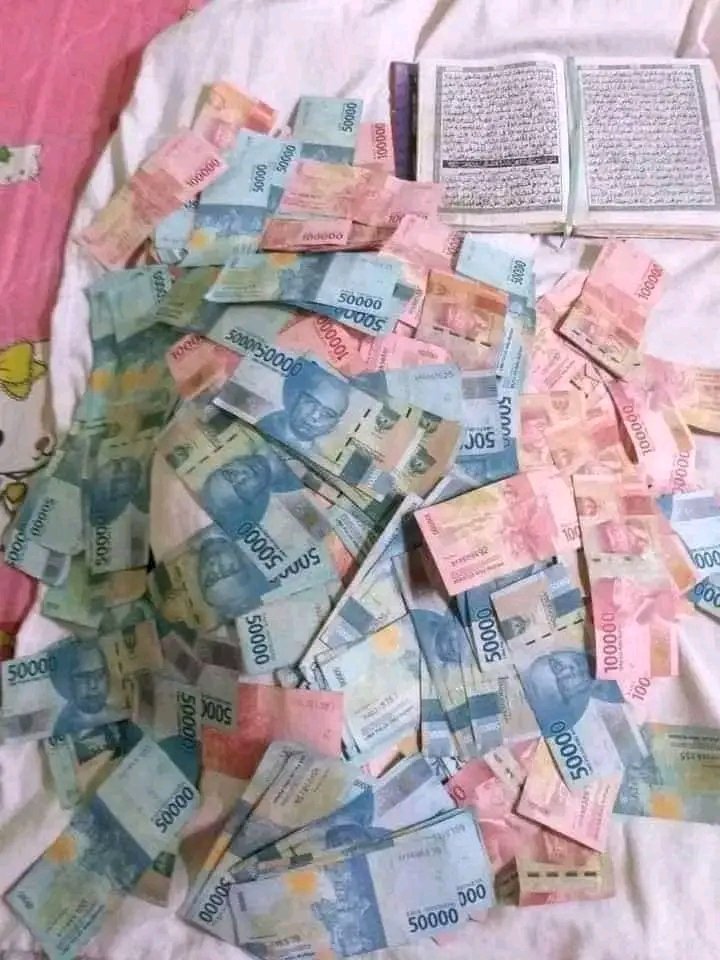 Assalamualaikum wr wb.
Bagi yang punya masalah ke uangan asmara
Hubungi Kyai Samsuddin
WhatsApp +0882022348478
Alamat: JI. Pesarean wonosari malang Jawa Timur.
#peletputargiling #pesugihangunungkawi #tkwhongkong #pesugihanasli  #tkwarabsaudi #penarikan 
#UangGoib