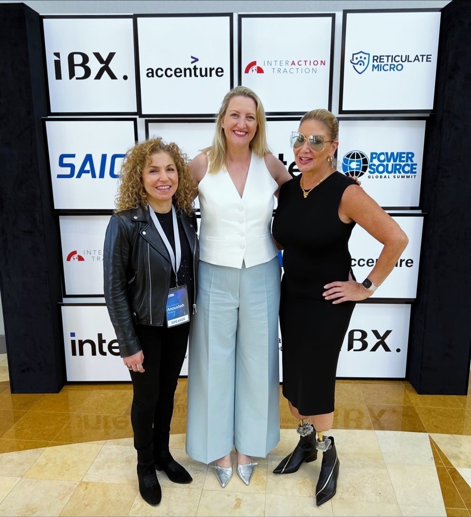 Its been so amazing to meet the fabulous Katherine Ball and Anousheh Ansari and learn how woman are changing the game with the XPrize. 

Ever considered submitting your game-changing idea to the XPrize?

#xprize 
#environment 
#space
#conservation 
#sust… instagr.am/p/C35XrYiraJK/